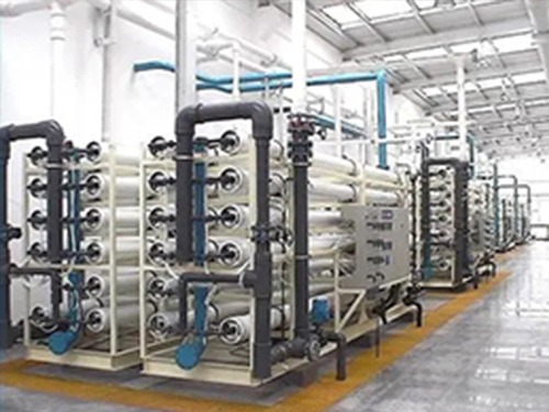 湖南鑫泰環?？萍加邢薰緗水處理設備|工業純水超純水設備|軟化水設備|反滲透純水設備